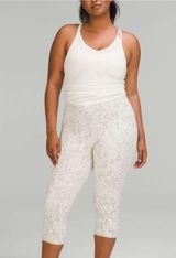 Align Cheetah Camo High Rise Capri Leggings Photo 0