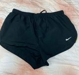 Nike Live-strong Shorts Photo 0