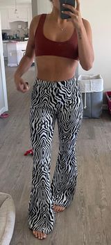 SheIn Zebra Flare Pants Photo 0