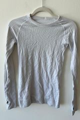 Rest Less White Pullover Photo 0