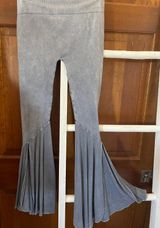 NIKIBIKI Flared Leggings Photo 0