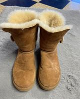 UGG Button  Boots Photo 0