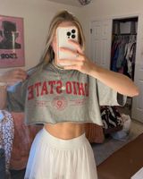 Ohio State University cropped college tshirt Photo 0