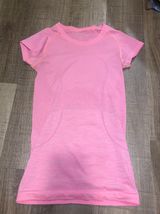 Lululemon Swiftly Tech Short Sleeve Photo 0