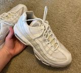 Nike Climax Shoes Photo 0