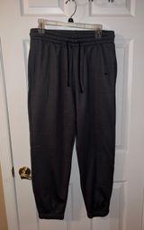Nike Therma-Fit Sweatpants Photo 0