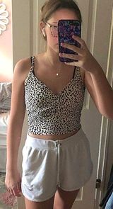 SheIn Crop Top Photo 0