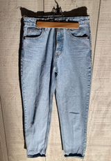 Zara Women's size 4 Light Wash Straight Leg High Rise Jean Pants Photo 0