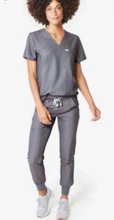 FIGS Scrubs Set Photo 0