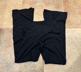 Crossover Wide Legged Leggings Photo 0