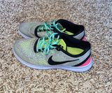 Nike Free RN Tennis Shoes Photo 0