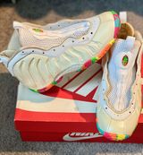 Nike Foamposite Pro Fruity Pebbles Photo 0