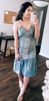 Romeo + Juliet Couture NWT Muted Blue Dusty Sage Lace Midi Dress Photo 0