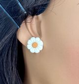 Boutique Cute Sunflower Stud Earrings Photo 0