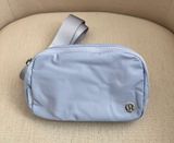 Lululemon Everywhere Belt Bag Photo 0