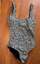 NWT Everlane Square-Neck One-Piece Swimsuit Floral XS Photo 0