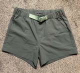 Eddie Bauer Hiking Shorts with belt 3.5” Photo 0