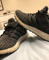 Adidas Ultraboosts Photo 0