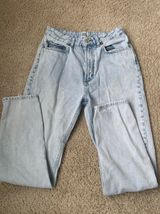 Urban Outfitter Mom Jeans Photo 0