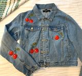Forever 21 CUSTOM DENIM JACKET! Photo 0