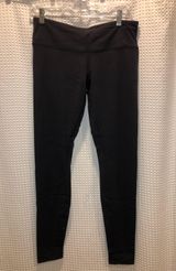 Lululemon Mid-Rise Leggings Photo 0