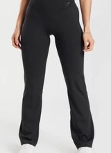 Gymshark ELEVATE FLARED LEGGINGS Photo 0