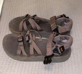 Teva Sandles Photo 0