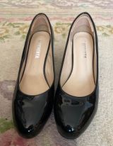Short Black Patent Leather Heels Size 10 Photo 0