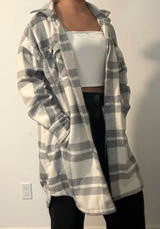 long gray and white plaid coat Photo 0