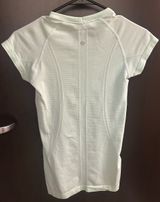 Lululemon Swiftly Tech Short Sleeve Photo 0