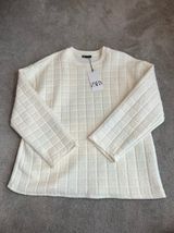 ZARA Quilted  Sweater Photo 0
