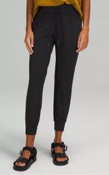 Lululemon Joggers Photo 0