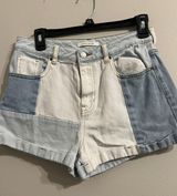 Women’s Patchwork High Waist Multi Blue Color Denim Mom Shorts Jr Size 28 Photo 0