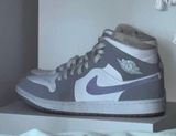 Jordan 1 Wolf Gray Photo 0