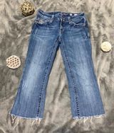 Miss Me Capri Pants Photo 0