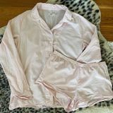 Light Pink and White long Sleeve and Short Pajama Set Photo 0