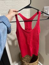 DICK'S Sporting Goods Top Photo 0