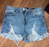 Kendall & Kylie shorts  Photo 0