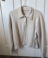 Abercrombie Cream and white polo sweater Photo 0