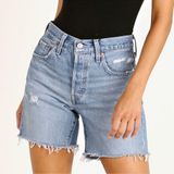 Levi’s 501 Classic Mid Thigh Denim Jean Shorts Denim Frayed Hem Distressed 6” Photo 0