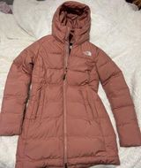 North Face Women’s Jacket Photo 0