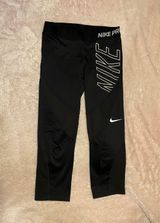 Nike Pro Hyper Cool Leggings Photo 0