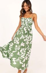 Green Floral Dress Photo 0