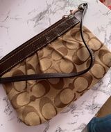 Coach Wristet Photo 0