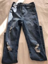 Abercrombie & Fitch Jeans Photo 0