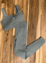 Amazon Workout Set Photo 0