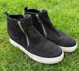 Steve Madden Suede Ankle Black Booties Photo 0
