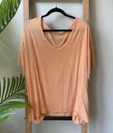 American Eagle Soft & Sexy Tee XL | Peach V-Neck Lightweight T-Shirt Photo 0