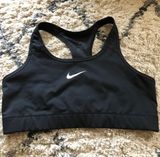Nike sports bra Photo 0