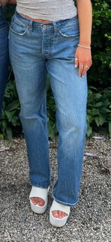 Abercrombie Mid-Rise Curve Love Jeans Photo 0